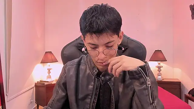 alexandersawyer online show from 11-18-25, 01:04