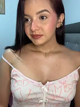 Melanyprada online show from 05-20-26, 03:56