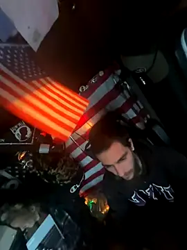 Snapshot of XMeF10 chatting on 12-22-25, 09:34 XMeF10 online show from 12-22-25, 09:34