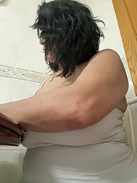 paulinaDiaz1 online show from 02-13-25, 08:34