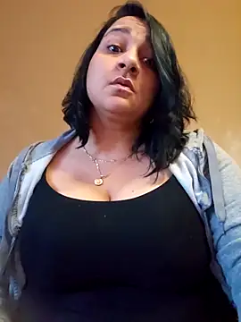 paulinaDiaz1 online show from 10-07-25, 05:32