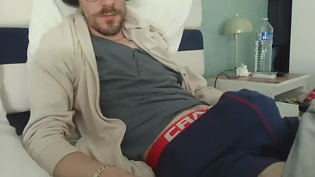 Snapshot of passif520 chatting on 03-17-26, 02:53 passif520 online show from 03-17-26, 02:53