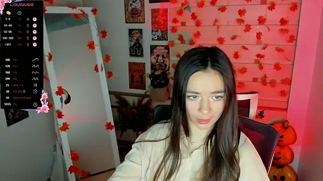 Bella XO online show from 10-30-25, 08:05