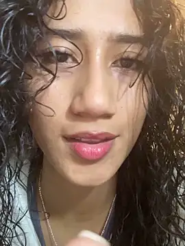 KaitlynLoveCam online show from 09-14-25, 07:46