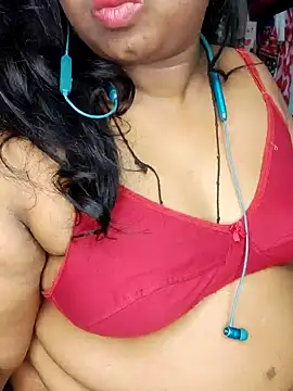 Snapshot of niketa__ chatting on 02-02-25, 01:02 niketa online show from 02-02-25, 01:02