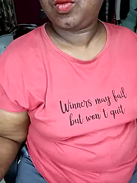 Snapshot of niketa__ chatting on 02-13-25, 11:37 niketa online show from 02-13-25, 11:37