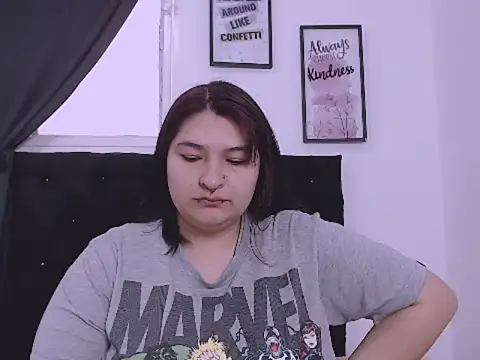 Snapshot of _69HONRY chatting on 10-28-25, 12:52 69HONRY online show from 10-28-25, 12:52