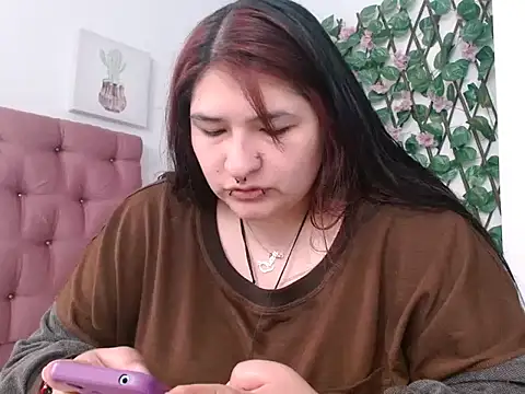 Snapshot of _69HONRY chatting on 11-21-25, 12:59 69HONRY online show from 11-21-25, 12:59