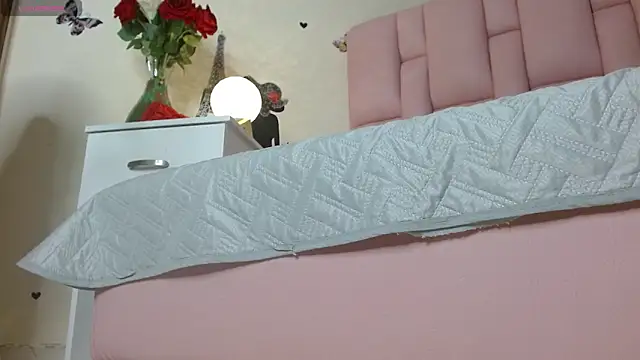 isabela ferrer  online show from 12-03-25, 01:20