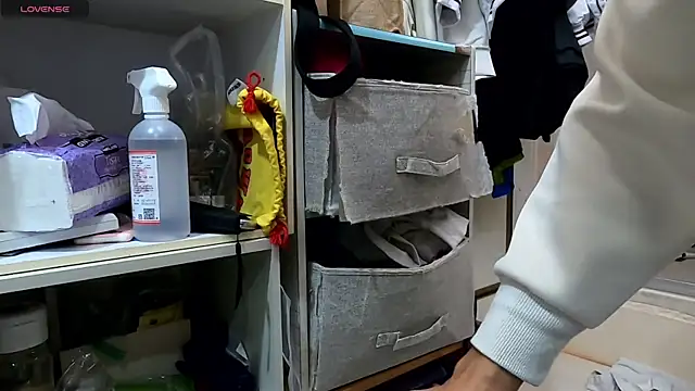 Snapshot of frnk30151 chatting on 12-13-24, 02:38 frnk30151 online show from 12-13-24, 02:38