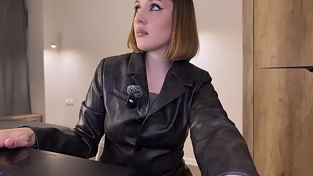 vinylstore online show from 04-23-26, 01:02