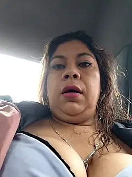 Laura-Hernandez online show from 02-03-26, 03:17