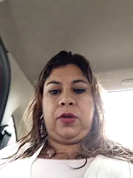 Laura-Hernandez online show from 03-12-26, 03:07