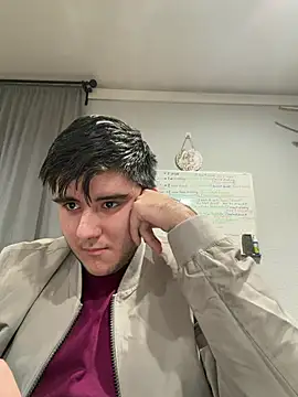 Yann 18 online show from 01-14-26, 01:55