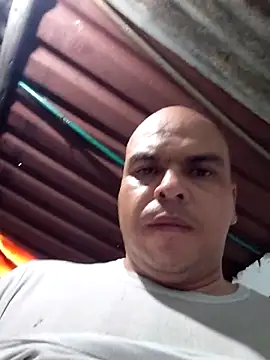 Snapshot of Camilo-31RI chatting on 05-02-26, 11:48 Camilo-31RI online show from 05-02-26, 11:48