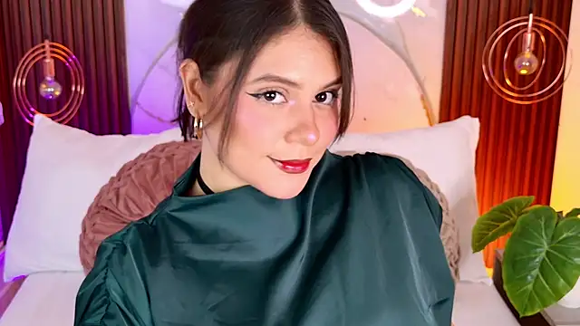 Snapshot of pamelajons_ chatting on 05-14-26, 12:34 pamelajons online show from 05-14-26, 12:34