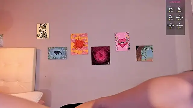 Maia W10 online show from 04-16-26, 11:44