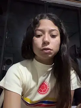 Snapshot of Catalina_Jonex chatting on 06-18-26, 02:34 Catalina Jonex online show from 06-18-26, 02:34