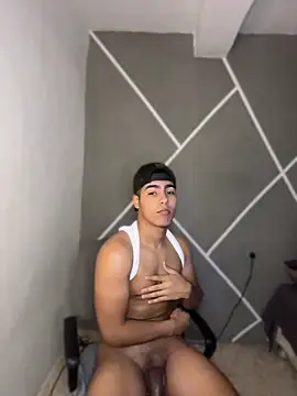 Diegobaby-18 online show from 04-13-26, 07:30