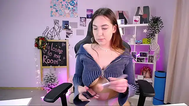 MelissaLovvv online show from 02-01-25, 03:41