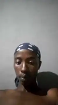 Snapshot of VibrantDick chatting on 03-08-25, 08:46 VibrantDick online show from 03-08-25, 08:46