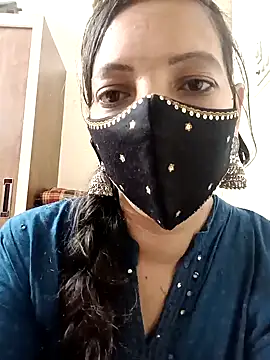 Snapshot of Sahana_Telugu_Girl chatting on 01-15-25, 09:30 Sahana Telugu Girl online show from 01-15-25, 09:30