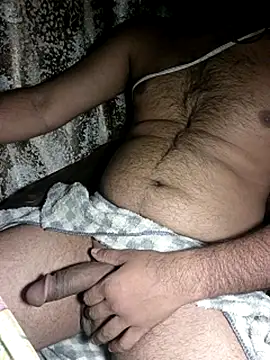 Snapshot of Hot_boy_Rudra chatting on 10-07-25, 07:05 Hot boy Rudra online show from 10-07-25, 07:05