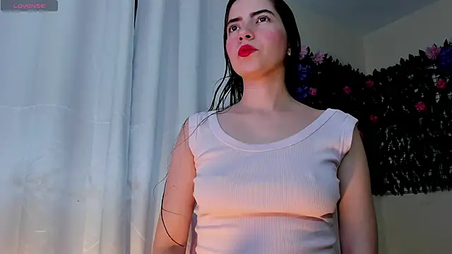 sweetieandjuicyy online show from 03-08-26, 04:16