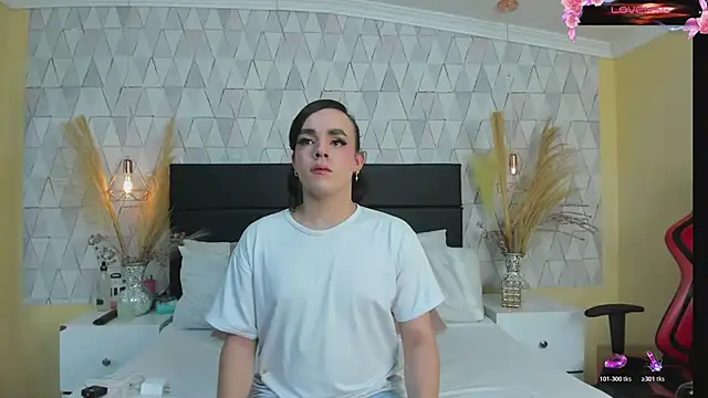 JustinePerry online show from 02-11-26, 04:17