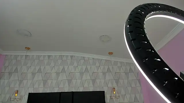 JustinePerry online show from 05-27-26, 01:46