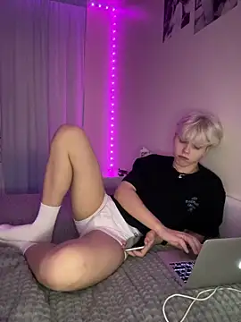 metratok online show from 12-16-24, 05:54