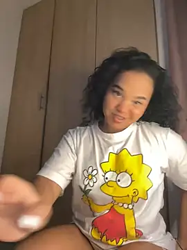 Lucy wilson5 online show from 02-13-25, 04:54