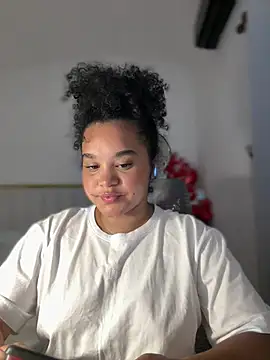 Lucy wilson5 online show from 02-19-26, 02:51