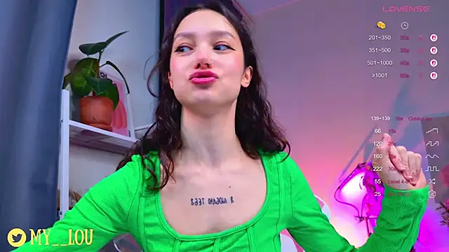 MyLou  online show from 11-09-25, 03:10