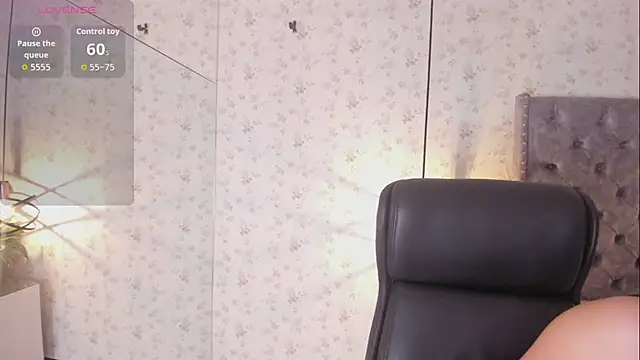 LanaJones  online show from 07-02-26, 01:28