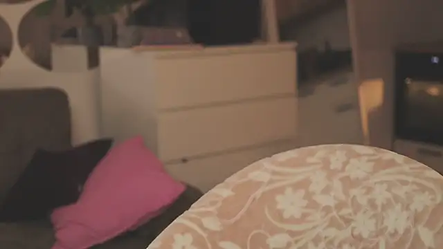 LikaBerry1 online show from 11-09-25, 12:14