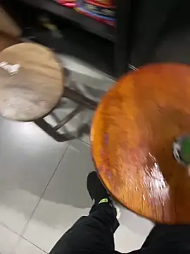 Snapshot of Hjsjsjsjjd chatting on 09-14-25, 12:26 Hjsjsjsjjd online show from 09-14-25, 12:26