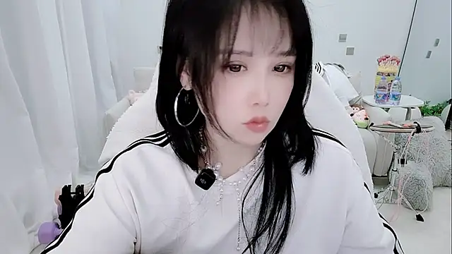 Vaness-a online show from 04-01-26, 02:45