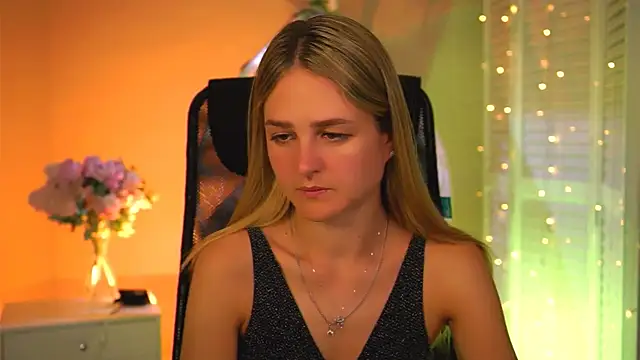 DeboraLarson online show from 03-31-26, 02:46