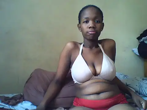 Snapshot of Sexy__Tash chatting on 02-02-25, 10:35 Sexy Tash online show from 02-02-25, 10:35
