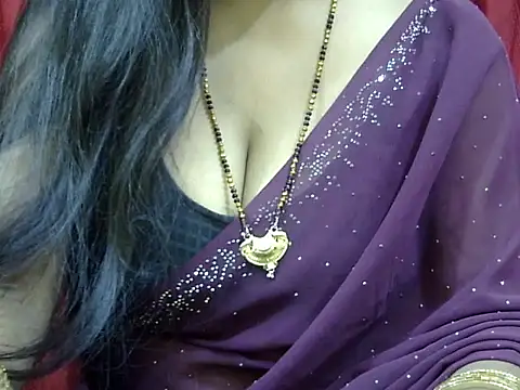 HOT-SEEMAA online show from 11-22-25, 07:46