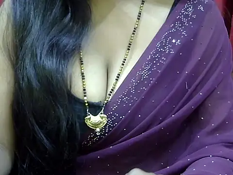HOT-SEEMAA online show from 11-23-25, 07:13