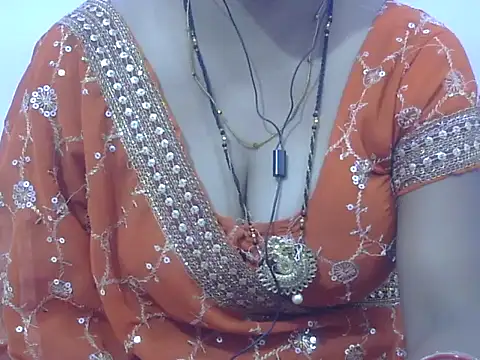HOT-SEEMAA online show from 05-01-26, 06:56