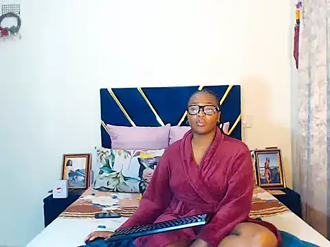 veronica1xxx online show from 03-08-26, 07:50