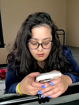 tillymarie34 online show from 11-18-25, 06:01