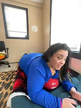 Snapshot of tillymarie34 chatting on 02-27-26, 05:02 tillymarie34 online show from 02-27-26, 05:02