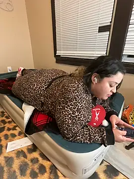 Snapshot of tillymarie34 chatting on 03-03-26, 01:45 tillymarie34 online show from 03-03-26, 01:45