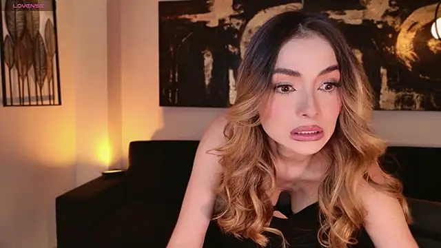 StacyWoods online show from 03-19-26, 01:26