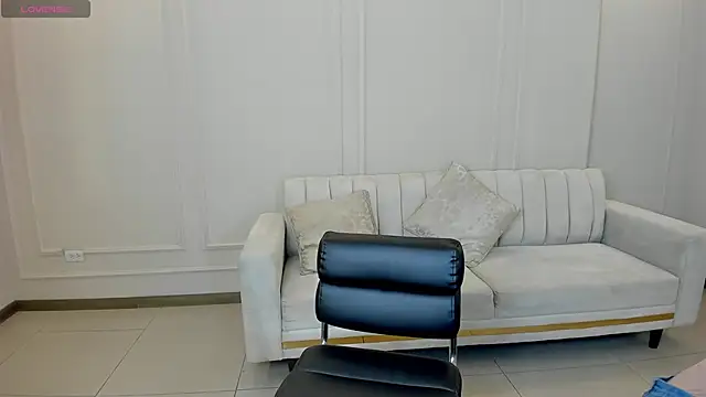 StacyWoods online show from 04-02-26, 10:57