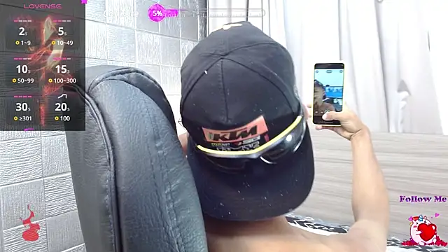 Snapshot of loistwink_ chatting on 01-23-25, 03:58 loistwink online show from 01-23-25, 03:58